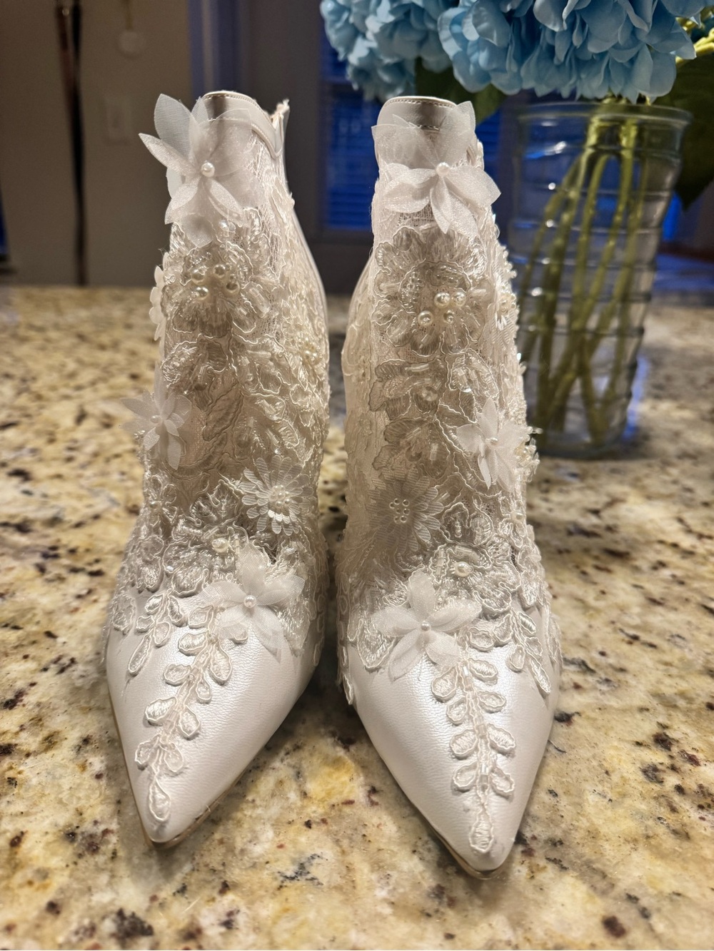 Elegant White Lace Bridal Ankle Boots - Picture 2 of 4